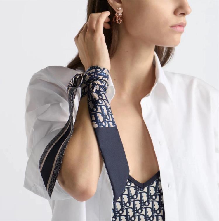 디올 스카프 가격, 2026년 미쳤어? 20만대 겟한 비밀