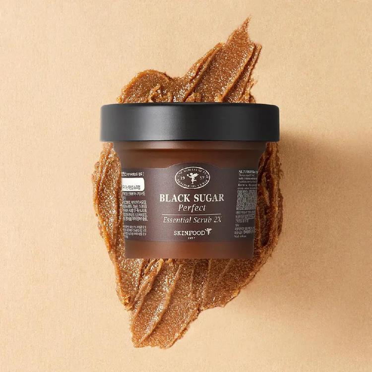 스킨푸드 블랙슈가 써보니 피부가 달걀 껍질처럼 매끄러워짐