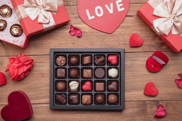 발렌타인데이 선물 의미, 2026 트렌드 바꾼 홈 데이트 비밀