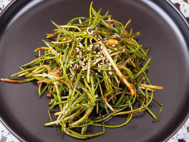 달래무침 식초 하나로 빈혈 싹 가시는 비밀